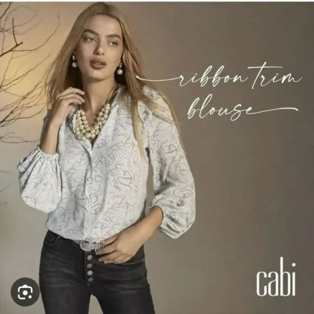CABI Ribbon Trim Button Up Blouse White Gray Sz S #4232 EUC
